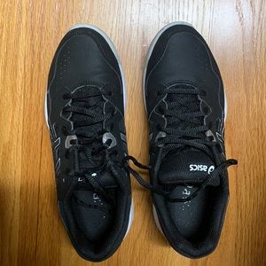 ASICs pickleball sneakers